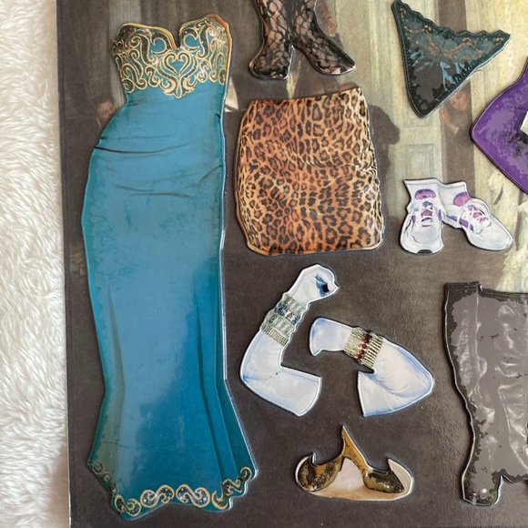 Collector Caryco Vintage 1994 Magnetic Dress-up Kit for Venus de Milo Magnet - Picture 3 of 7